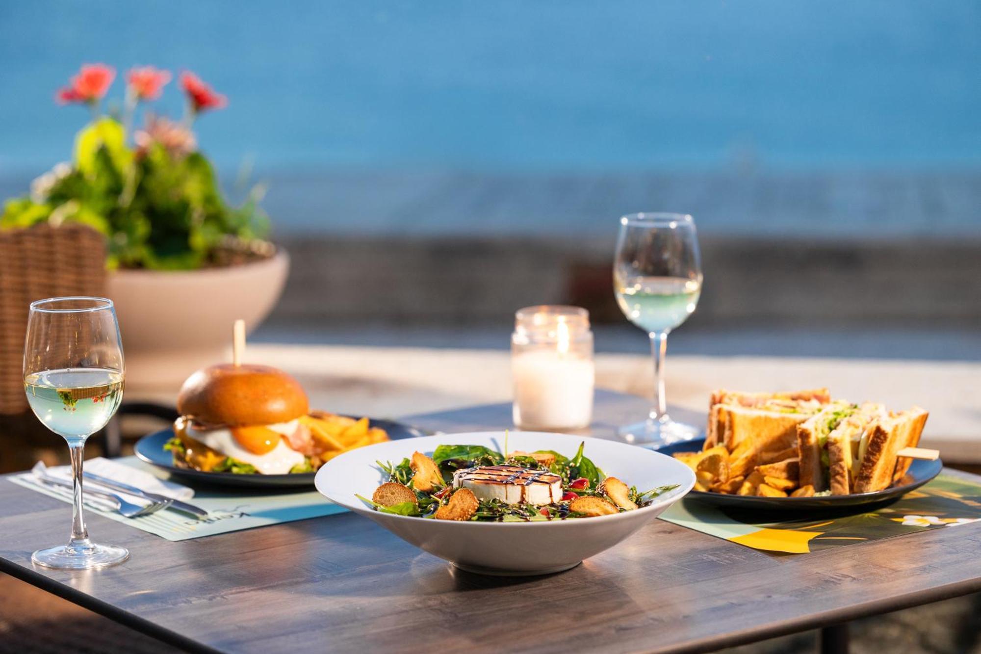 Kenta Beach Hotel Agios Ioannis  エクステリア 写真