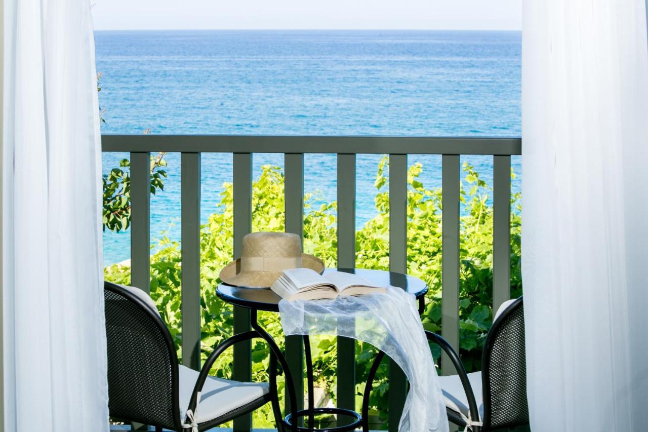 Kenta Beach Hotel Agios Ioannis  エクステリア 写真